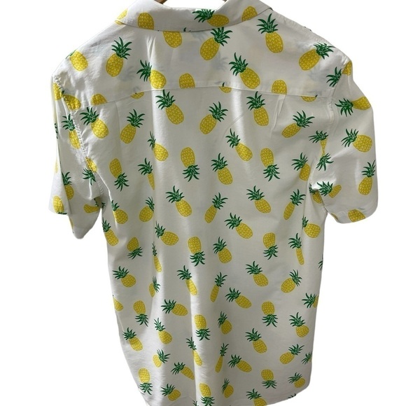 Tipsy Elves Size Large Pineapple Hawaiian Shirt Cotton  Rayon Pineapples - Picture 2 of 4